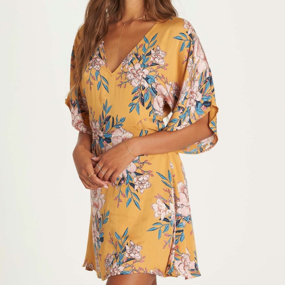 GOLDEN LIGHT MINI DRESS